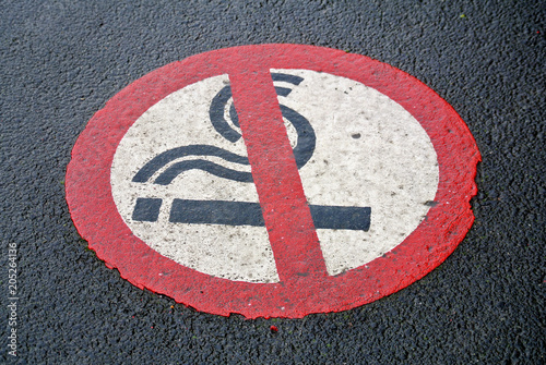 smoking ban © elena