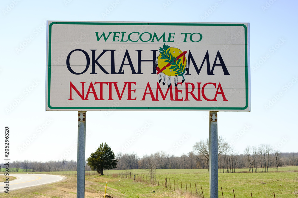 Welcome ot Oklahoma Sign on a sunny blue sky day