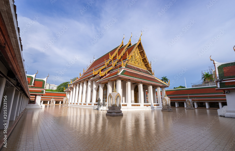 Fototapeta premium Golden Mountain Temple, Wat Saket Bangkok