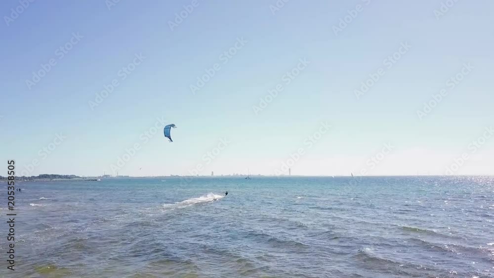 Kitesurfer Lomma 1 Kitesurfer Lomma 1