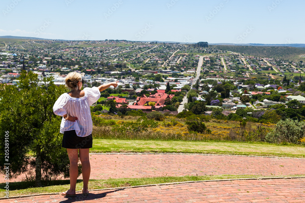 The town of Grahamstown from the view point of the 1820 settler's monument.