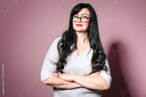 Portrait of attractive matu...