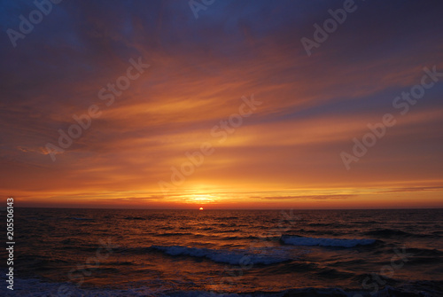 zachód słońca nad morzem2 © skarbek100