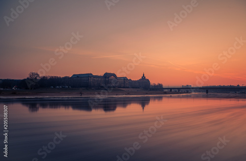 Dresden Blick von Brühlscher Terrasse Morgendämmerung Langzeitbelichtung im Winter