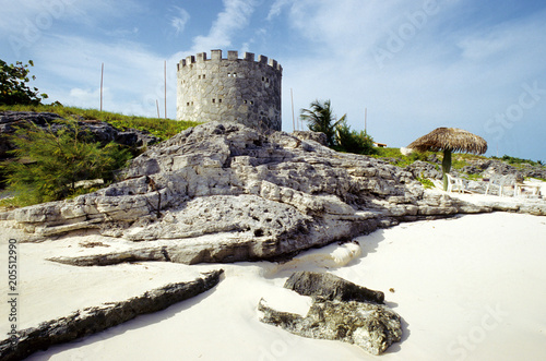spiaggia corallina hotel costa del sole ricezioni turisti isola di cajo largo mare dei caraibi cuba america centrale photo