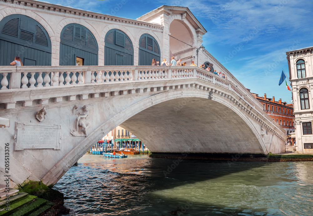 le pont Rialto à Venise