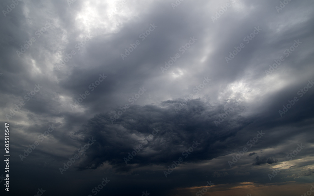 Obraz premium Dark storm clouds background
