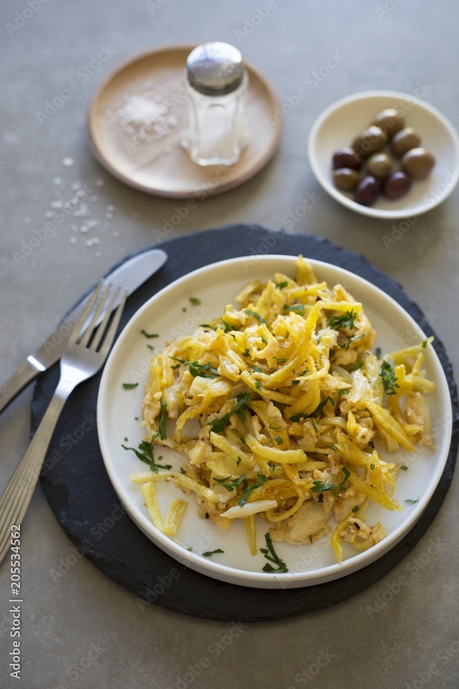 Bacalhau a bras (scrambled eggs with cod and potatoes, Portugal) Bacalhau a bras (scrambled eggs with cod and potatoes, Portugal)