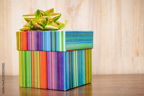gift box bow holiday