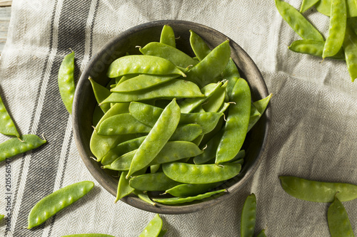 Raw Green Organic Snow Peas photo