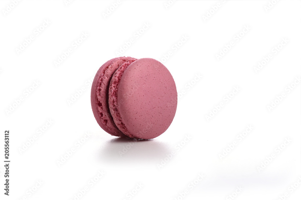 Obraz premium Pink macaroon isolated on white