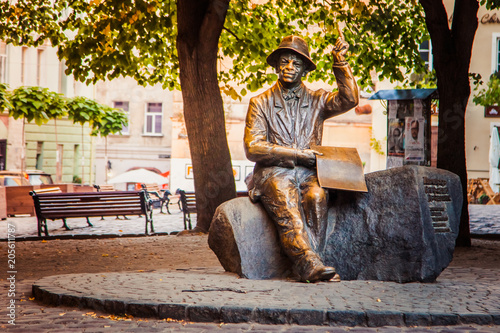 Monument to painter Nykyfor  Epifaniy Drovnyak in Lviv, Ukraine photo