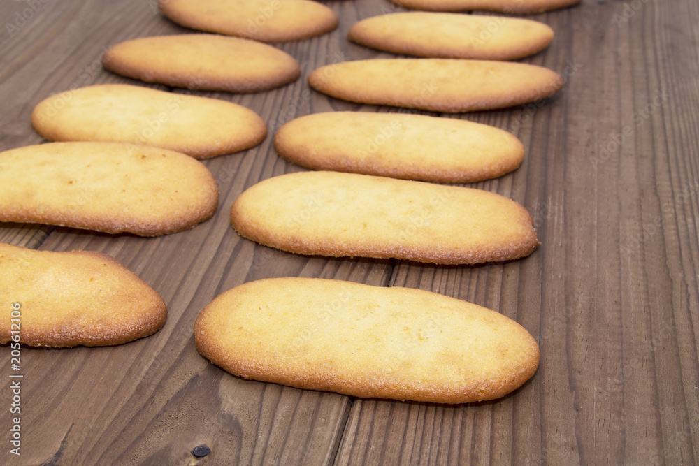 Obraz premium biscuits on wooden background