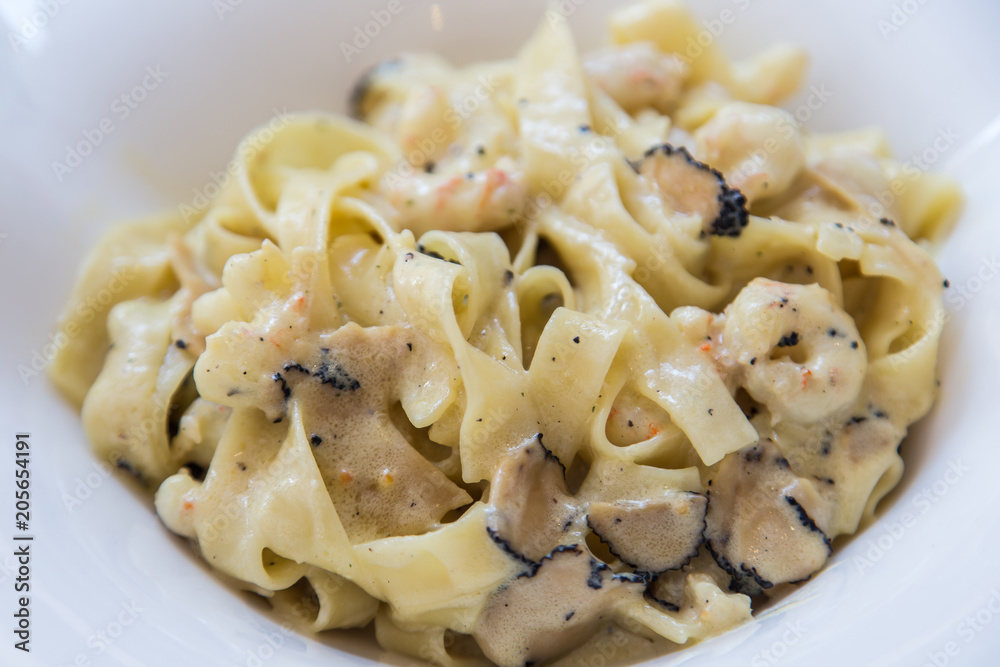 Black truffle pasta with shrimps