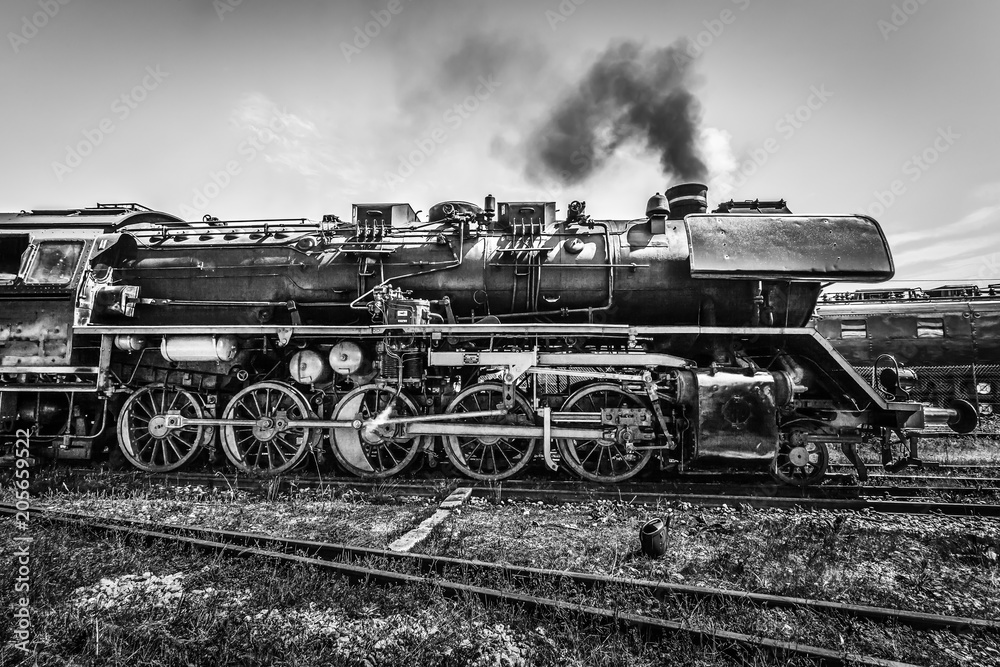 Obraz premium Stara lokomotywa parowa