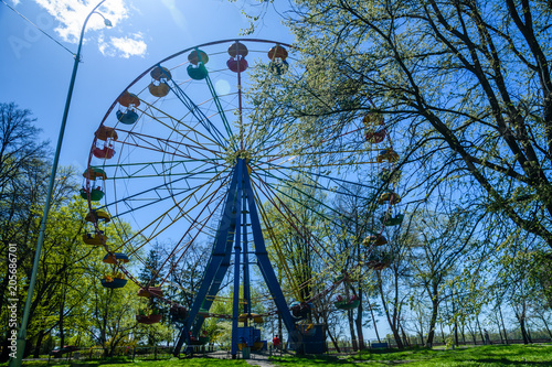 Ferris wheel in a city park in Kremenchug, Ukraine © ihorbondarenko