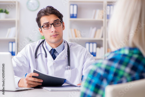 Wallpaper Mural Patient visiting doctor for medical check-up in hospital Torontodigital.ca