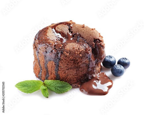 Konstfotografi Delicious fresh fondant with hot chocolate and blueberries on white background
