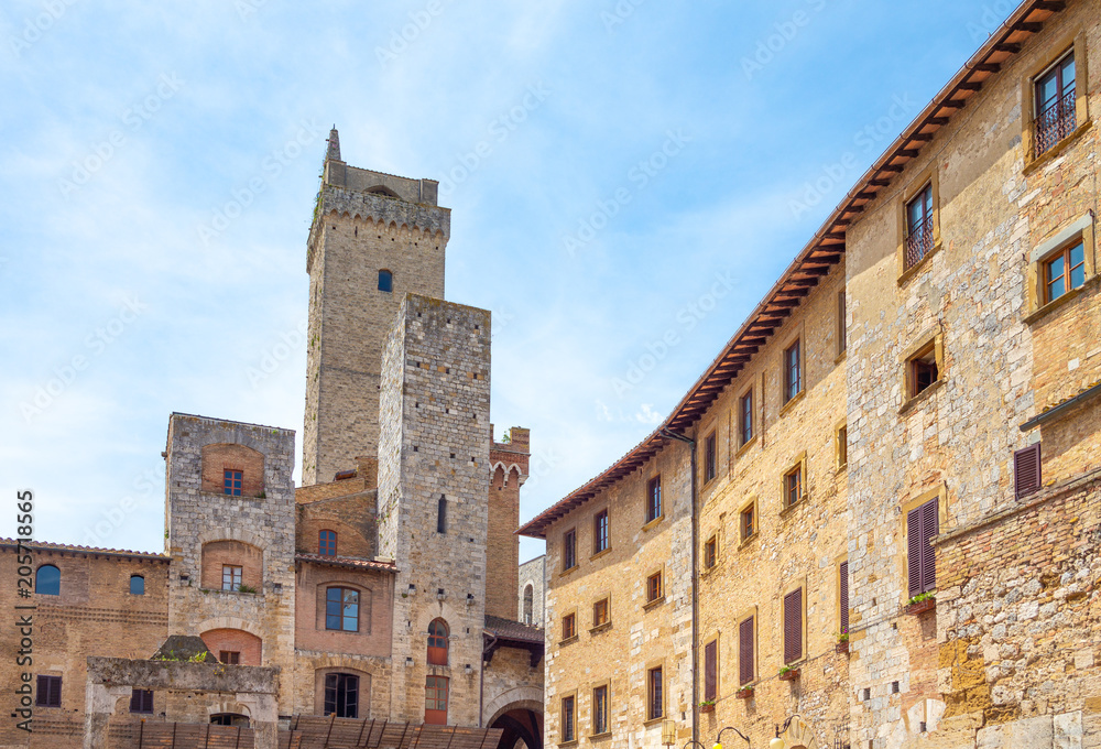 The medieval architectures of San Giminiano