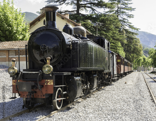 locomotive a vapeur et wagons photo