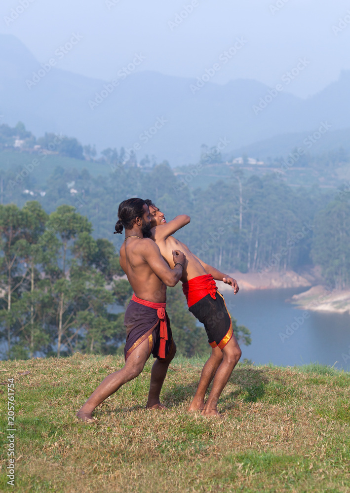 Obraz premium Adithada hand combat - Kalaripayattu Martial Art in Kerala, India