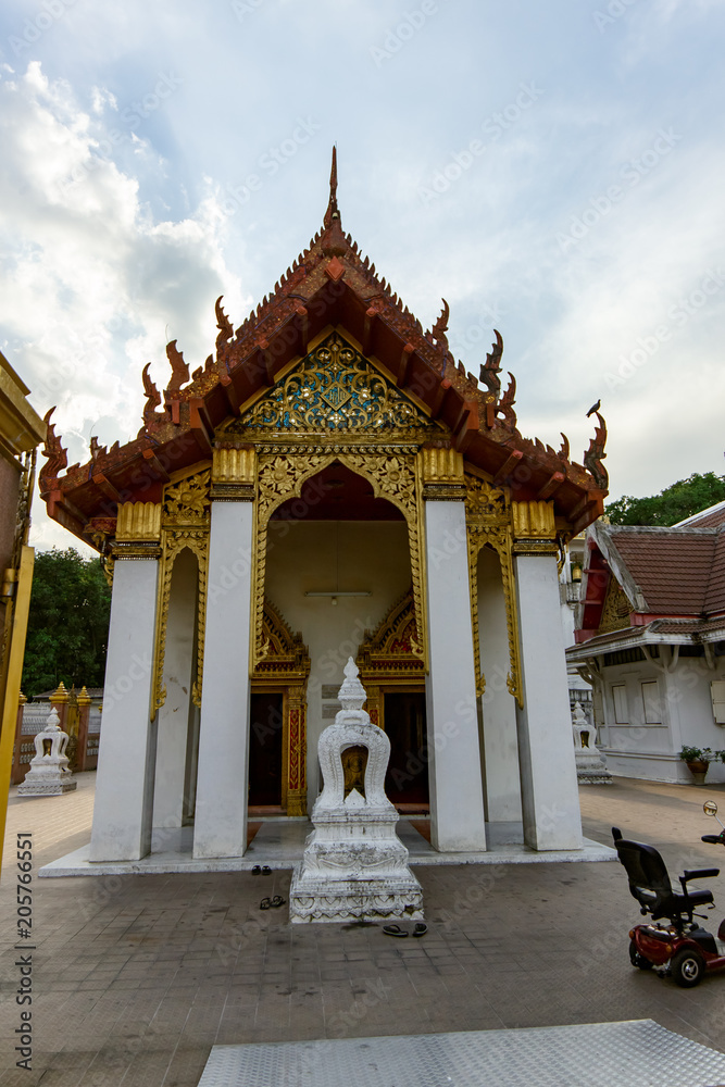 Explore Bangkok: Temple Wat Duang Khae to Wat Chai Mongkol  Thailand 19 May, 2018