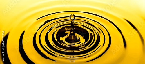 Diesel Öl Trofen, Öl Säule, Spritpreis, Ölpreis