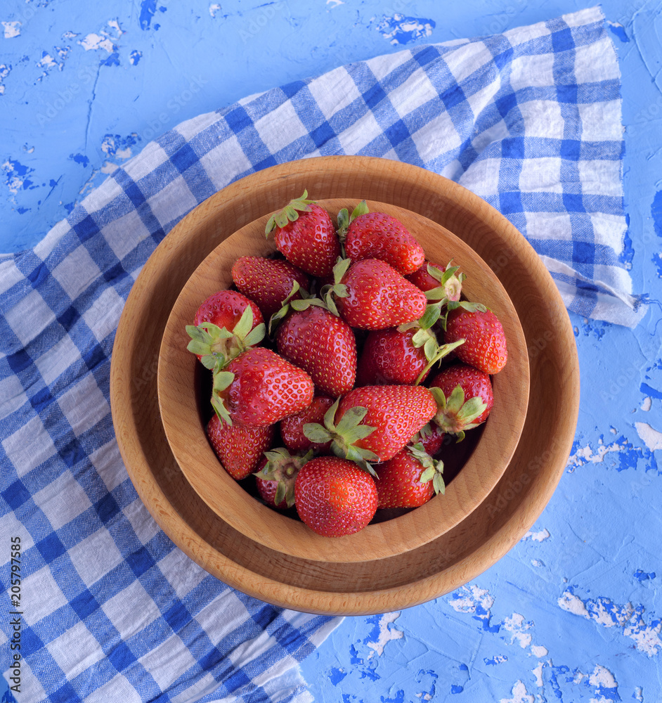 fresh ripe red strawberry
