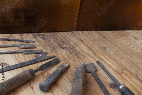 wooden tools 