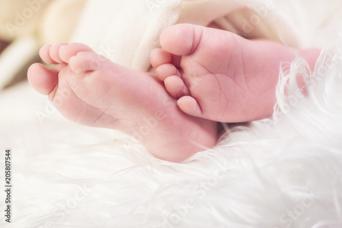baby foot , newborn baby 
