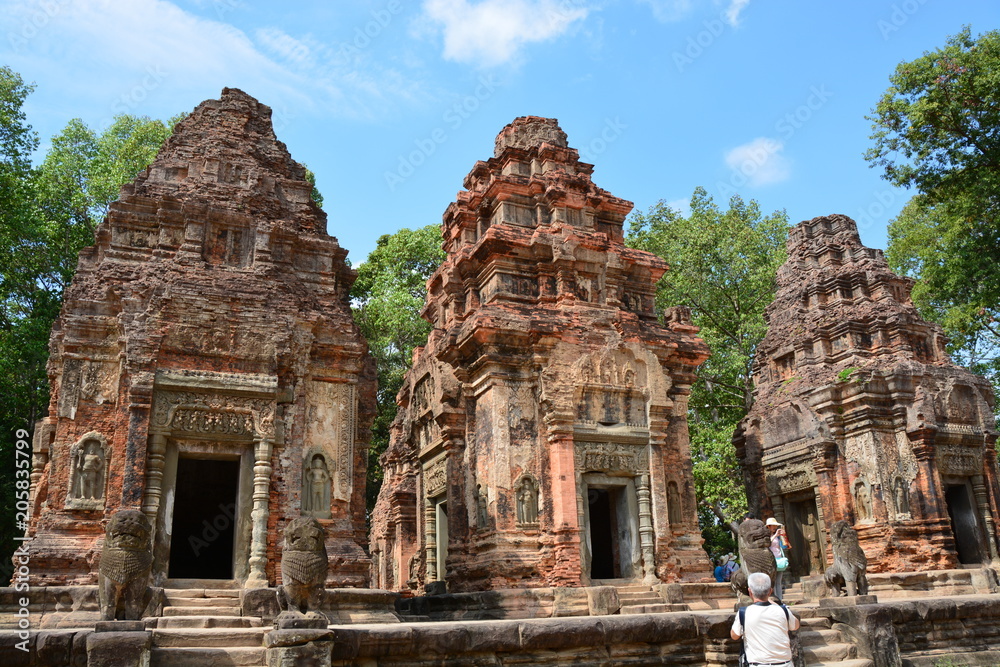 カンボジアのロリュオス遺跡群～プリア・コー
