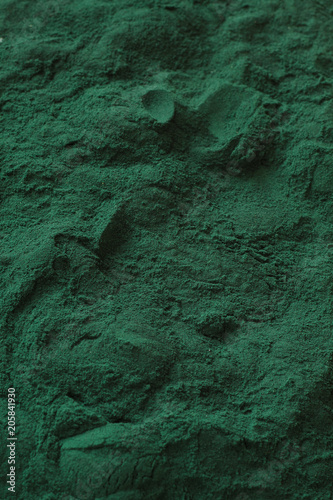Organic spirulina powder