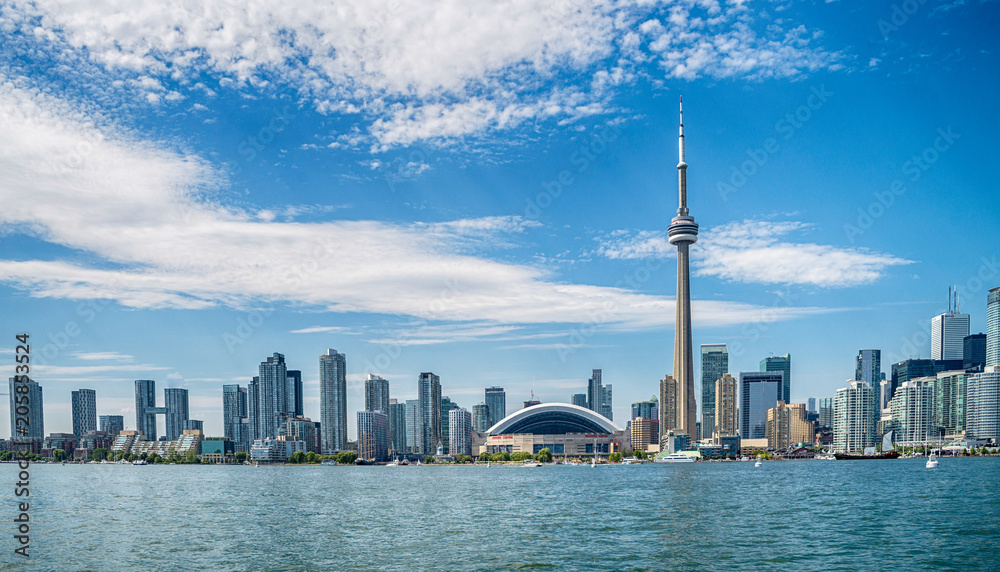 Fototapeta premium Skyline of Toronto in Canada