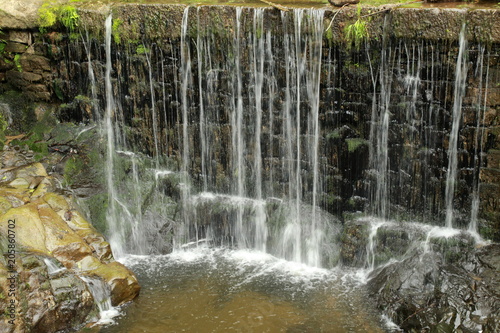 CASCADE DE RIVIERE