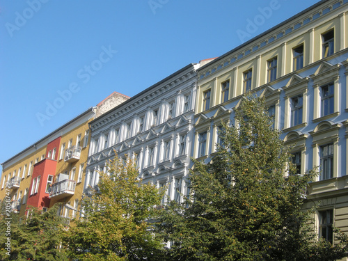 Berlin, Sanierte Häuserzeile