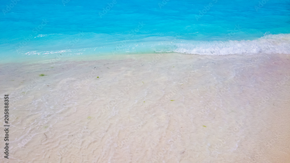 Turquoise water, white beach, natural background