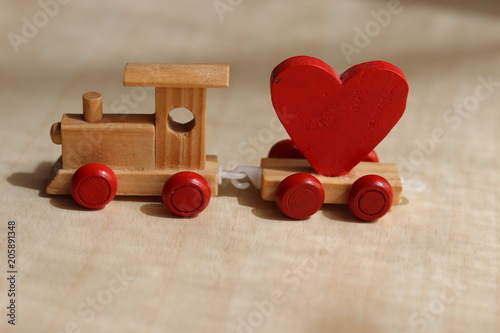 tren con corazon