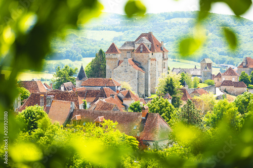 Curemonte - Corrèze - Les Plus Beaux Villages de France photo