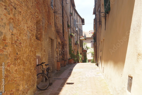 Fototapeta Naklejka Na Ścianę i Meble -  The medieval town of Pienza