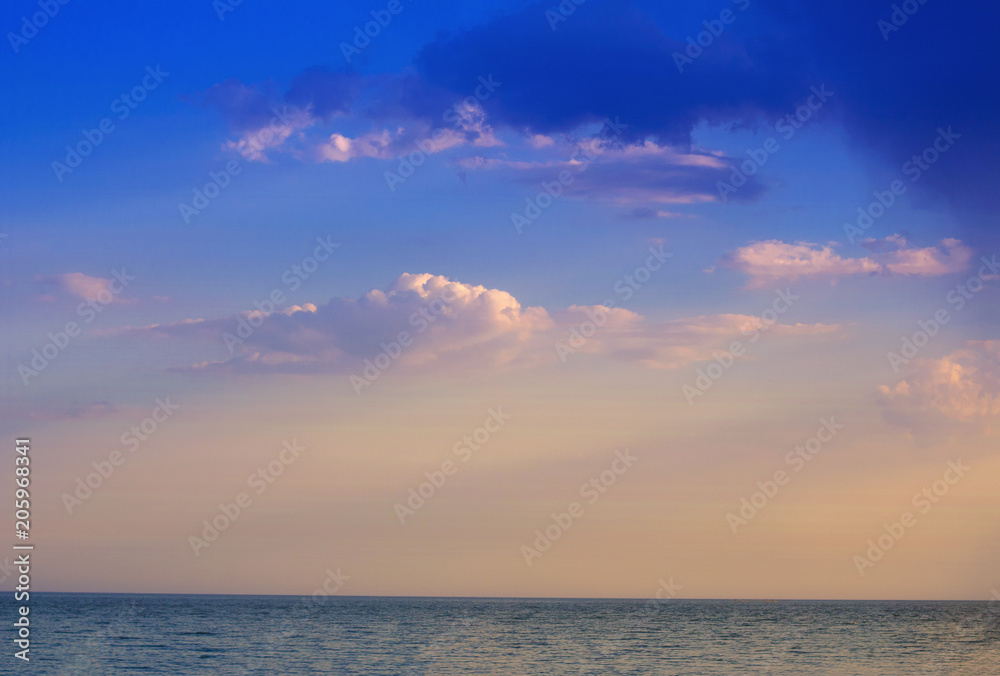 sea water surface and horizon