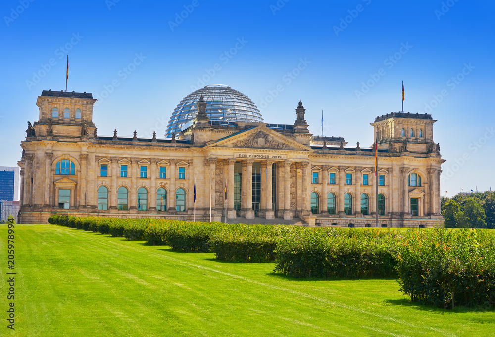 Naklejka premium Reichstag Berlin building Deutscher Bundestag