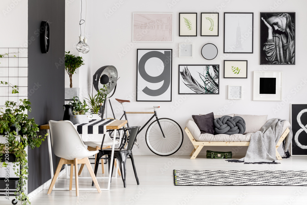 Fototapeta premium Black and white open space