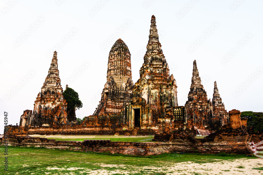 Ayutthaya is one of the most beautiful temples in the world. Ayutthaya is one of the most beautiful temples in the world.