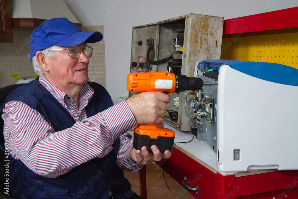 electrician fixing eletrical devices