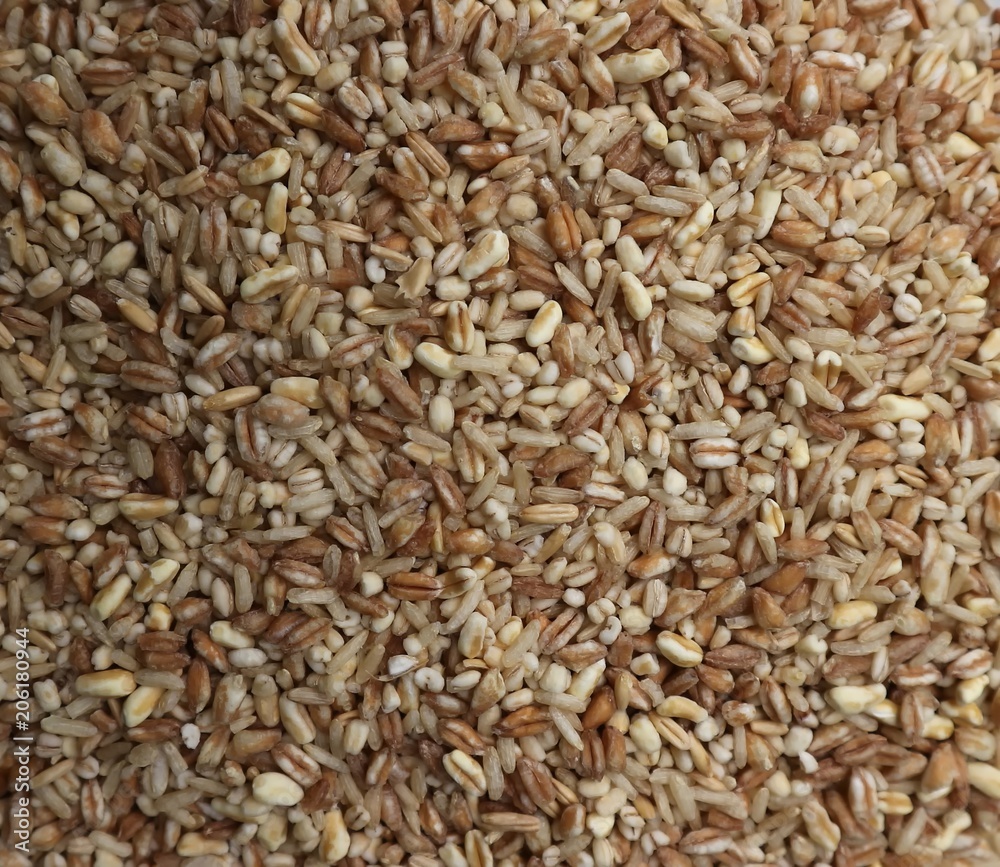Spelled, barley, brown rice, wheat and oats mixed together, ready for a healthy soup Spelled, barley, brown rice, wheat and oats mixed together, ready for a healthy soup