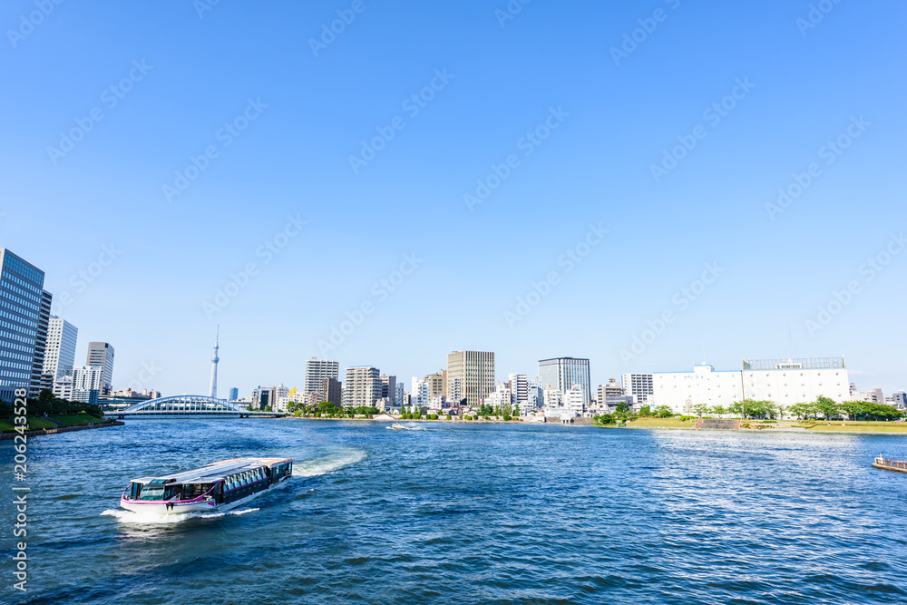 中央大橋からの眺め　Sumida river