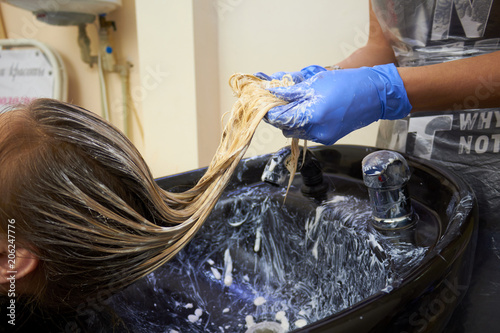 The process of washing female hair photo