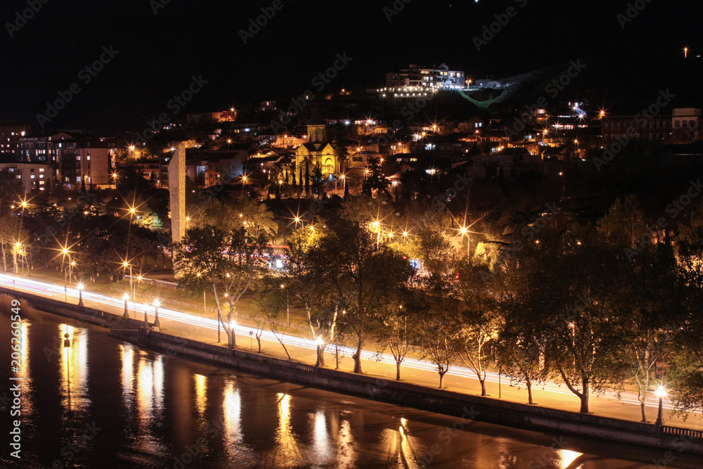 night view to kura and 300 aragvians monument