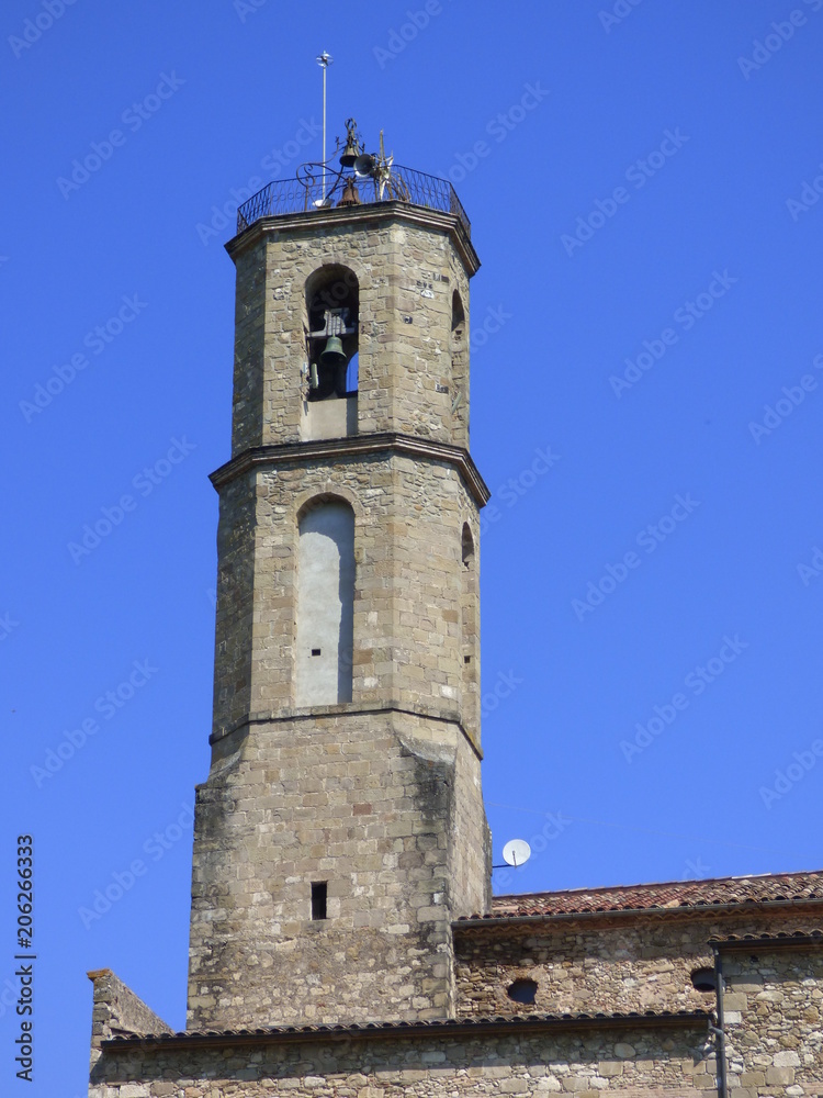 Mieras /Mieres, pueblo de la provincia de Gerona (Cataluña,España) ubicado en la comarca de la Garrocha. Pertenece al Parque Natural de la Zona Volcánica de la Garrocha Mieras /Mieres, pueblo de la provincia de Gerona (Cataluña,España) ubicado en la comarca de la Garrocha. Pertenece al Parque Natural de la Zona Volcánica de la Garrocha