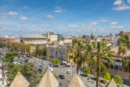 Fototapeta Naklejka Na Ścianę i Meble -  Vue de Séville depuis la Torre del Oro